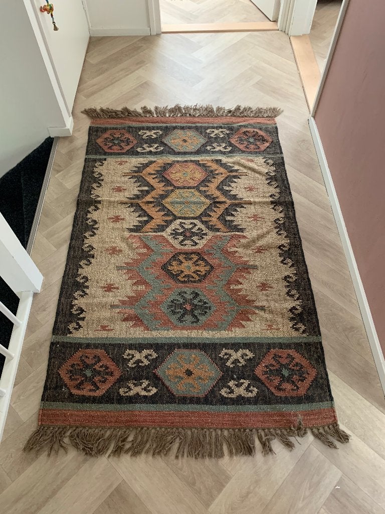 Vloerkleed 155 bij 95, 150 tot 200 cm, 200 cm of meer, Ophalen of Verzenden, Zo goed als nieuw