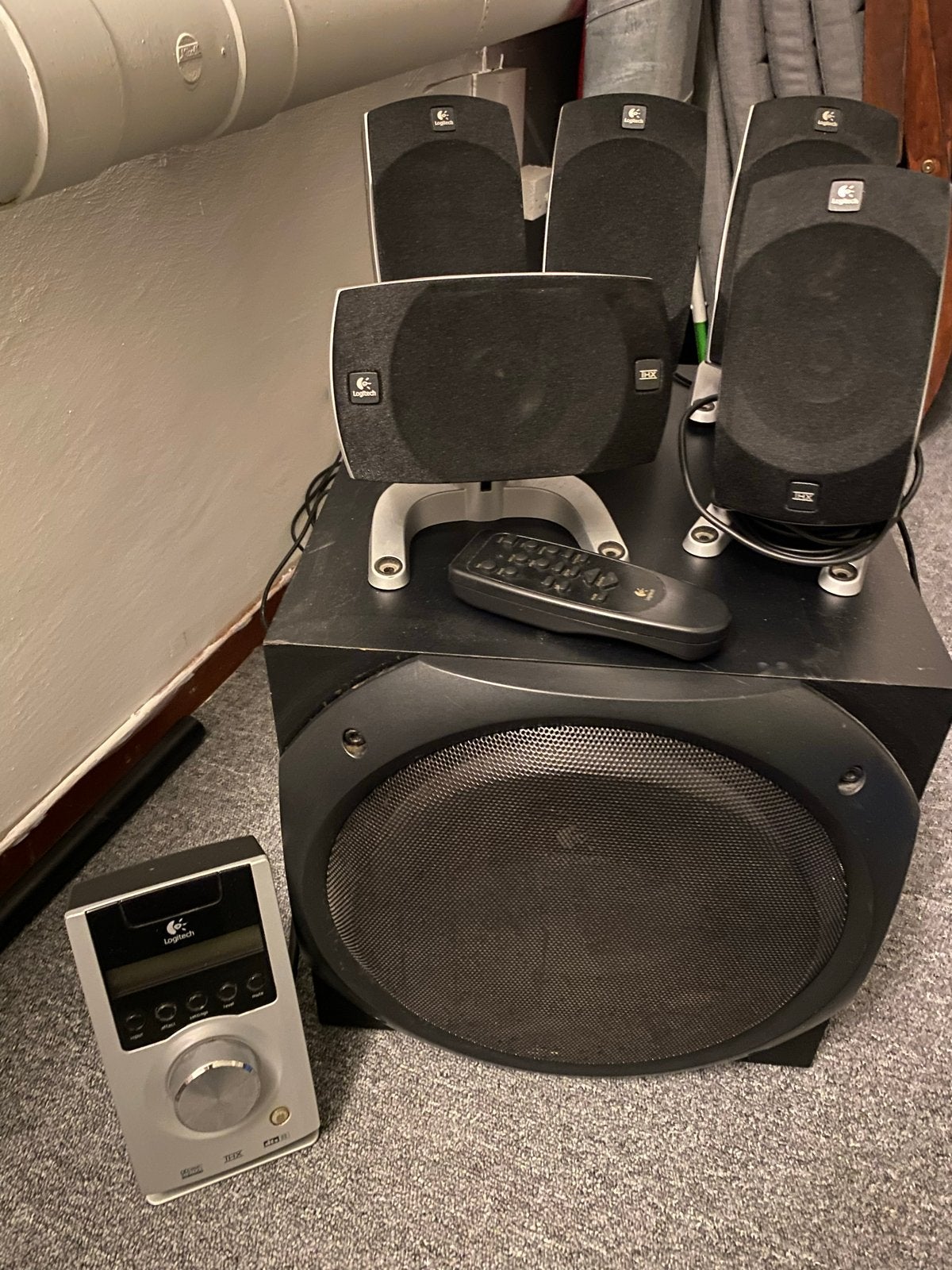 Logitech Z-5500 Digital 5.1 Surround Sound Systeem, Gebruikt, Complete surroundset, 120 watt of meer, Ophalen
