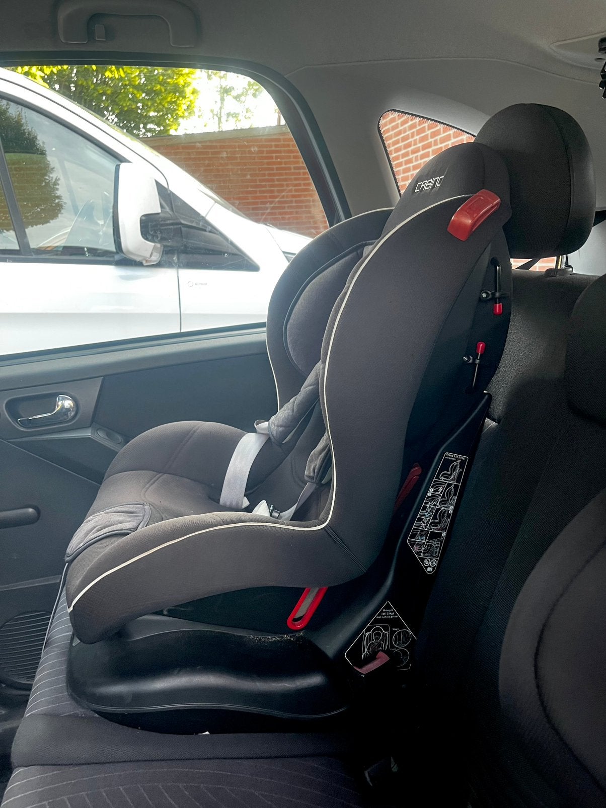 Autostoel kind cabino, Kinderen en Baby's, Autostoeltjes, Gebruikt, 15 t/m 36 kg, Slaapstand, Isofix