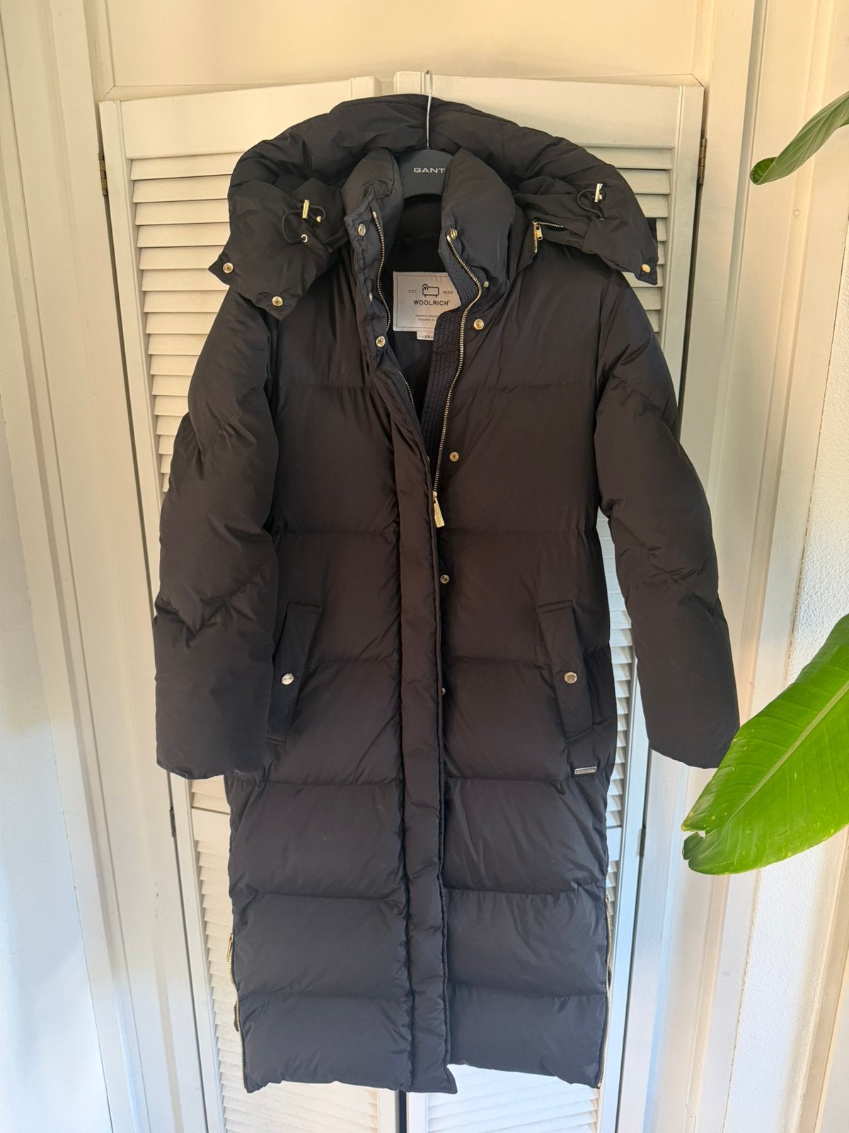 Woolrich dames lange donsjas zwart XS, Verzenden, Zo goed als nieuw, Maat 34 (XS) of kleiner, Zwart