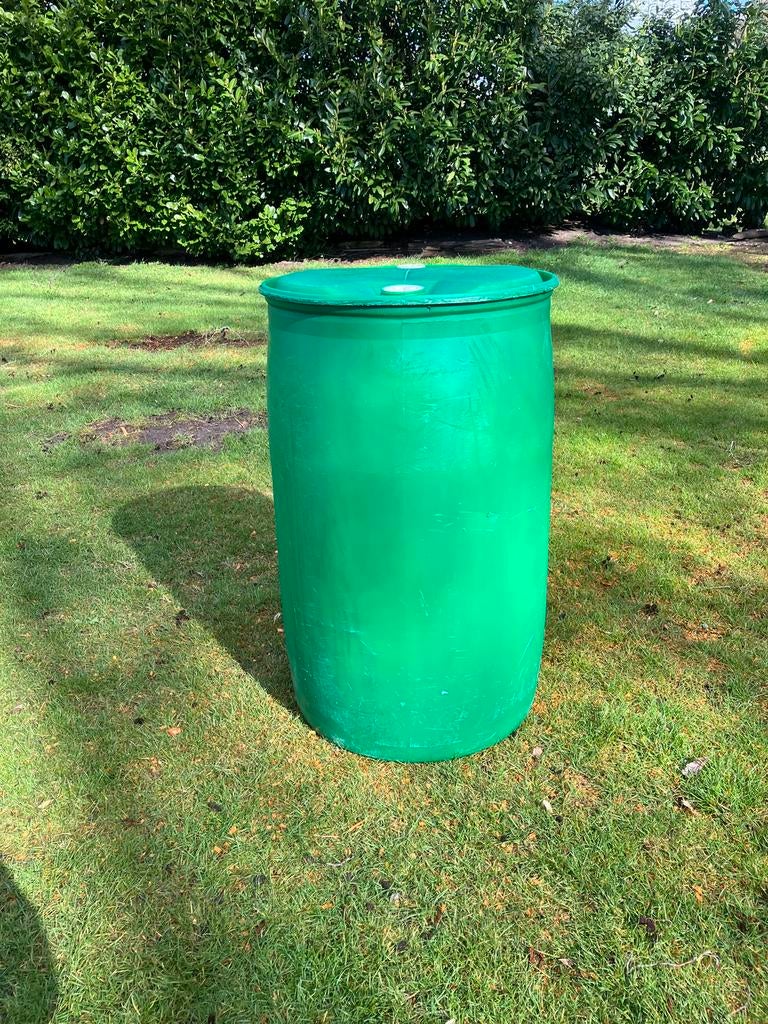 Groene regenton, 220 Liter inhoud, kan met kraantje, Kunststof, Met kraantje, 150 liter of meer, Ophalen of Verzenden