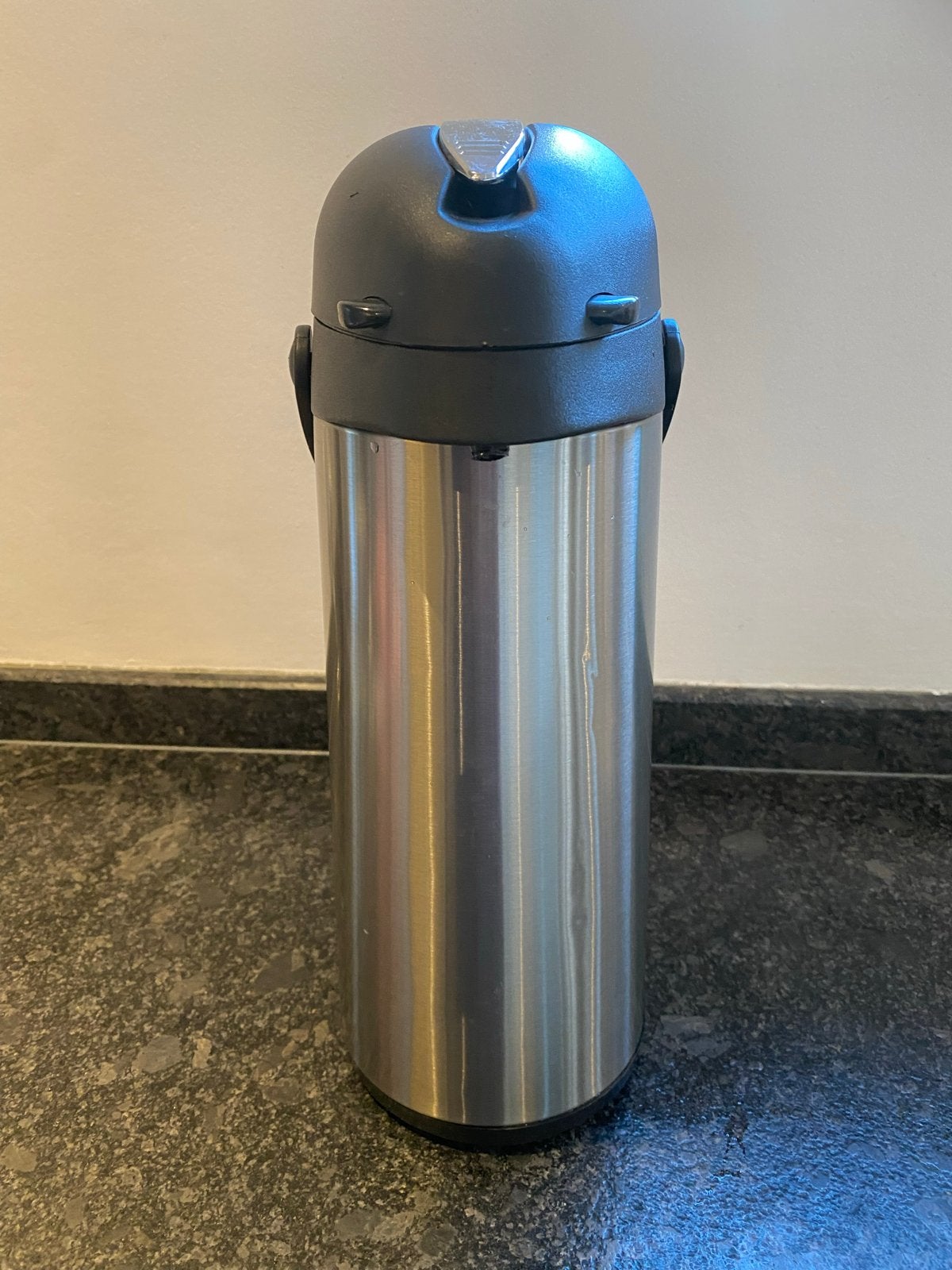 Thermoskan voor koffie of thee - 2 liter, Ophalen, Gebruikt