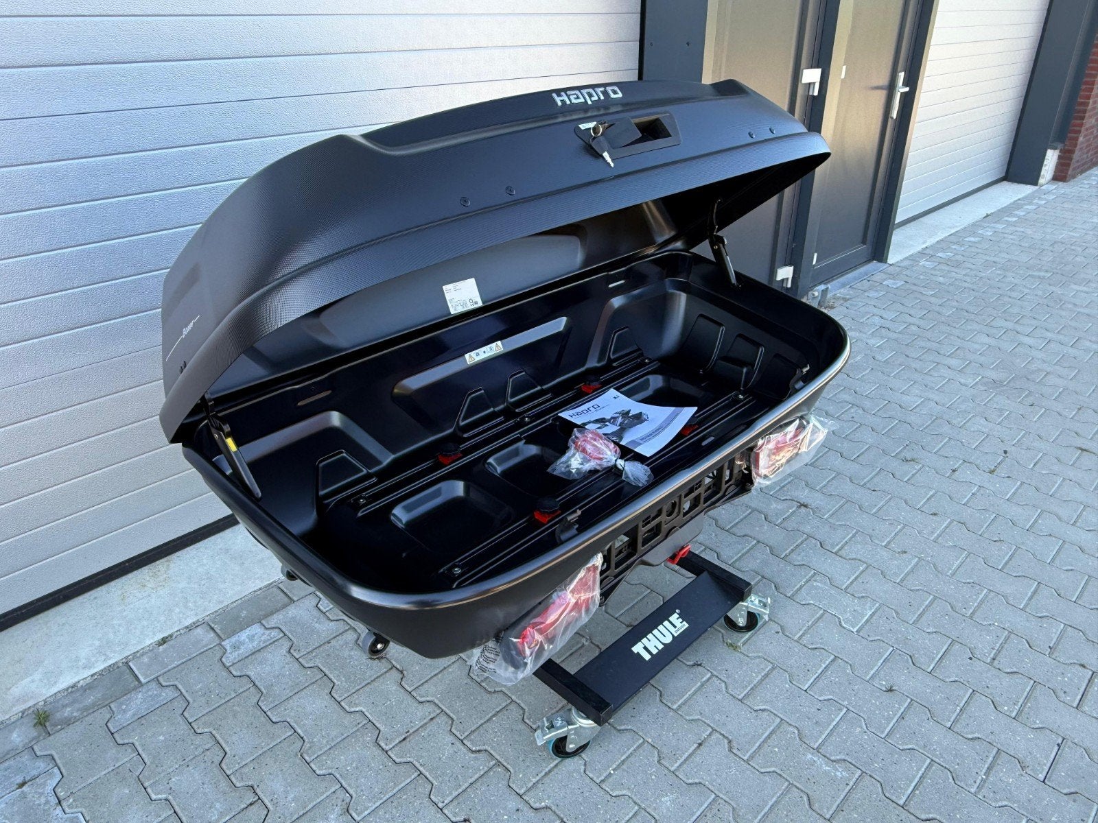 SPLINTERNIEUWE IN FOLIE Hapro Boxer+platform trekhaakboxen, Elektrische fiets, Nieuw, Ophalen of Verzenden, 2 fietsen