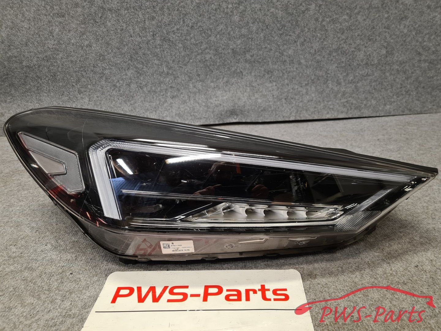 HYUNDAI TUCSON VANAF 2019 VOL LED KOPLAMP RECHTS ORIGINEEL, Gebruikt, -, -, Ophalen of Verzenden