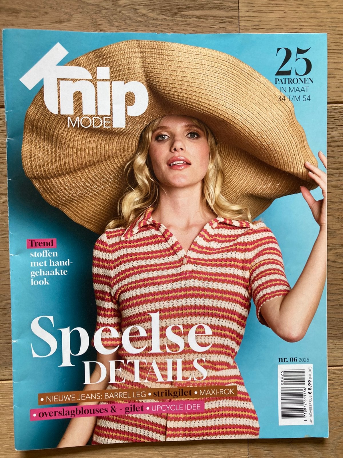 Knip mode blad volume 6 van 2025, Hobby en Vrije tijd, Ophalen of Verzenden, Zo goed als nieuw, Vrouw, Knipmode