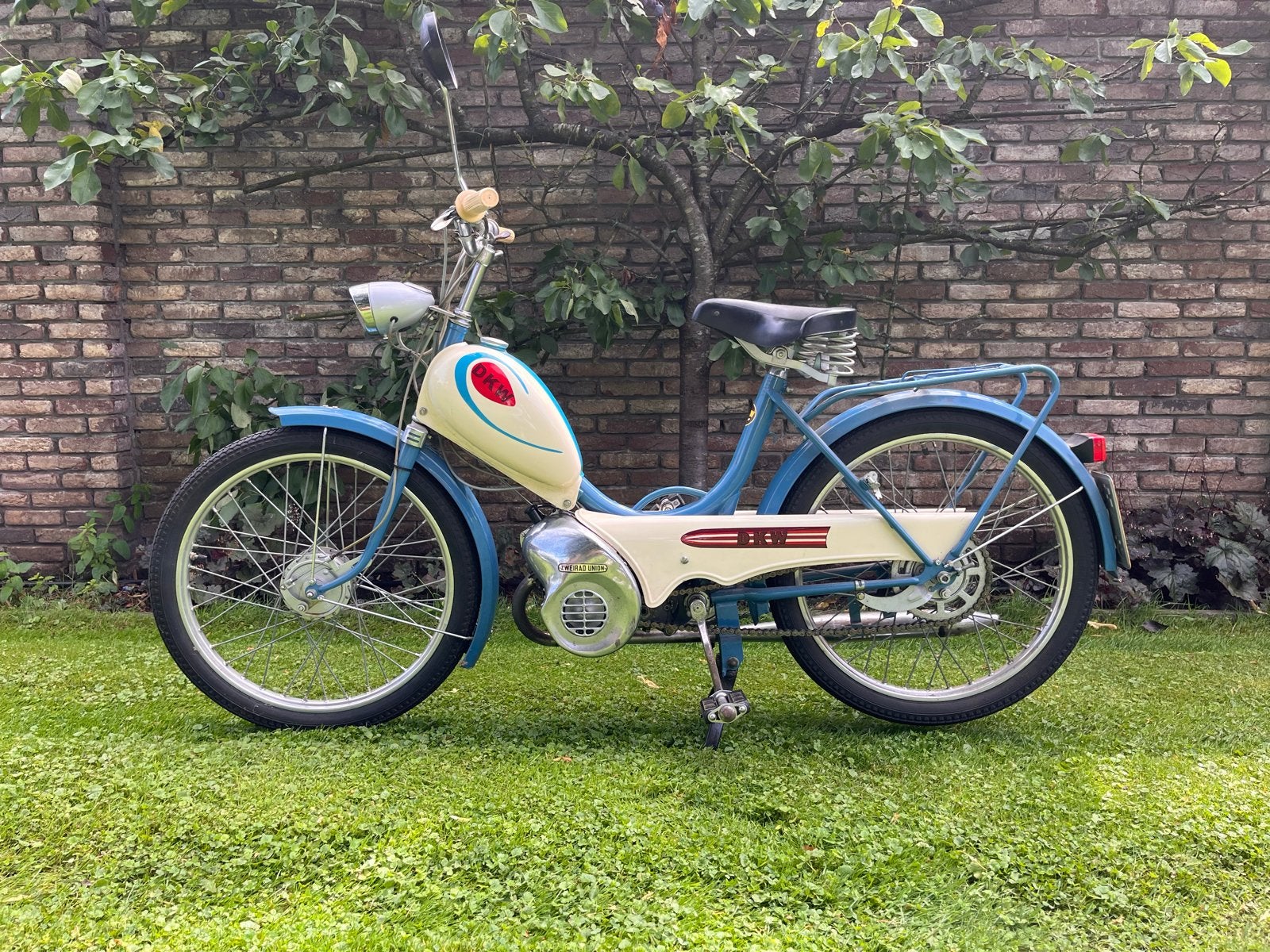 DKW M50 bromfiets, Maximaal 45 km/u, 2 versnellingen, 50 cc, Ophalen