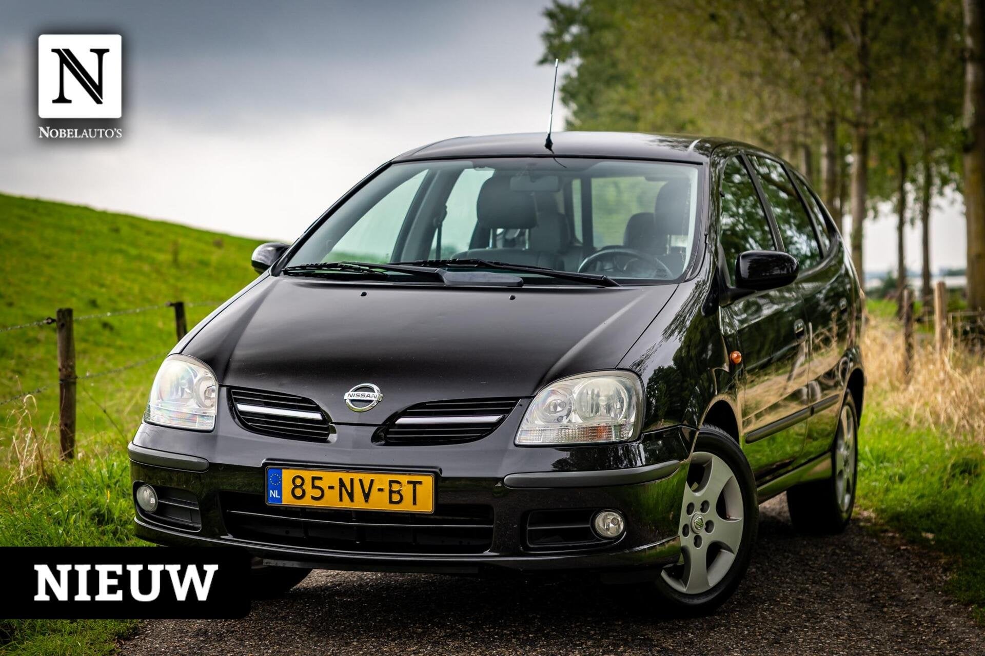 Nissan Almera Tino 1.8 |Apk 9-27 |Nap |Trekhaak |Airco |LM, Auto's, Emergency brake assist, 4 cilinders, Met garantie (alle), Almera Tino