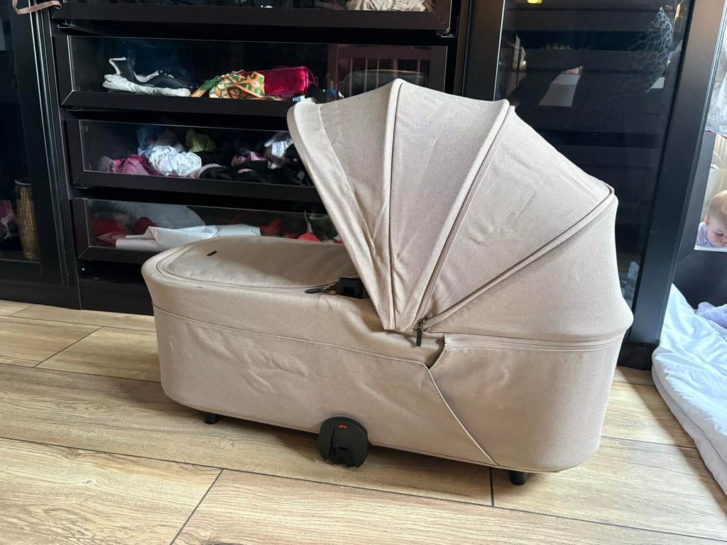 Joolz Hub 2 Reiswieg - Zo goed als nieuw, Kinderen en Baby's, Kinderwagens en Combinaties, Zo goed als nieuw, Met reiswieg, Ophalen