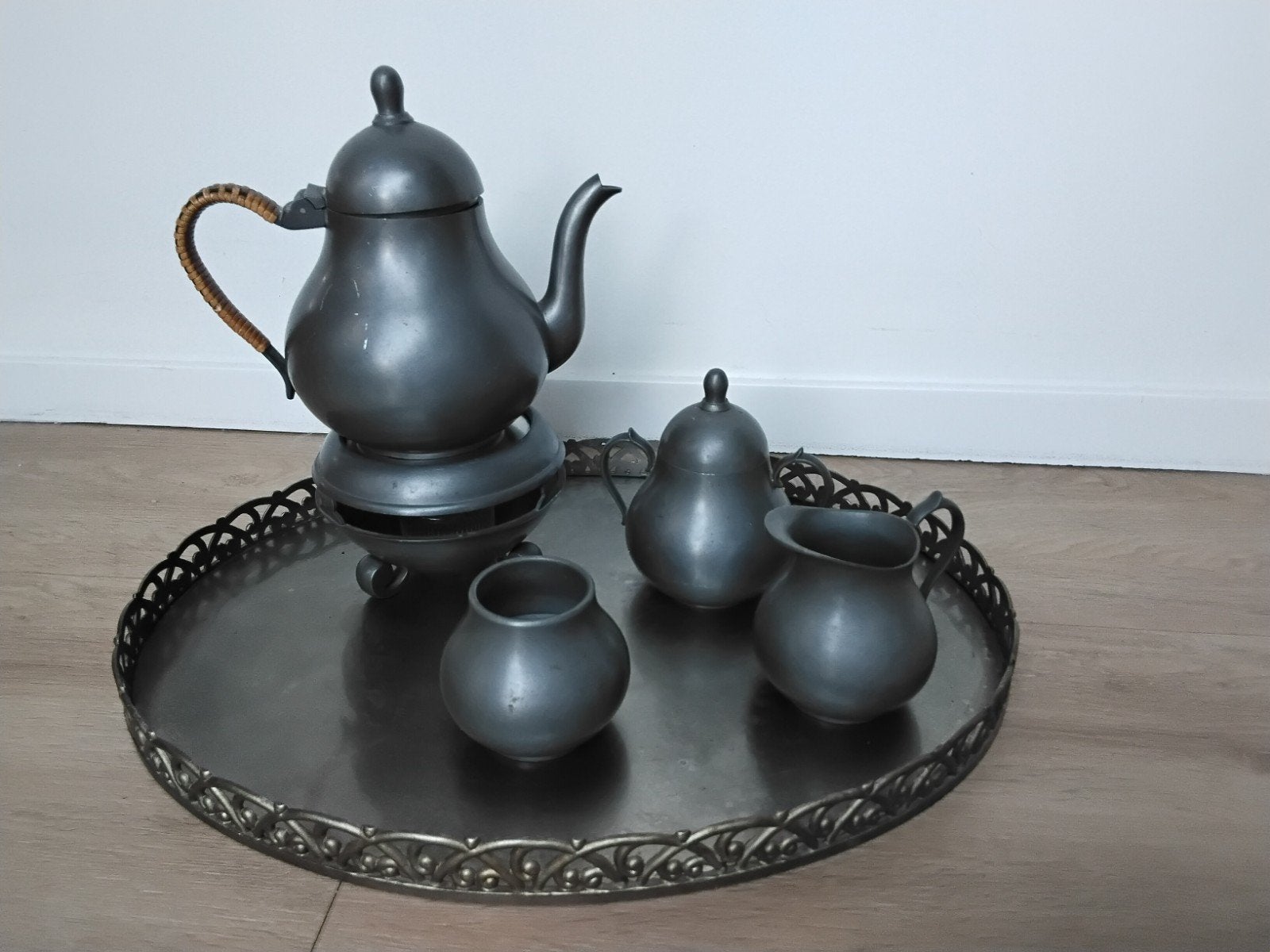 Tinnen thee servies met dienblad, Hans Klein Den Haag, Ophalen of Verzenden