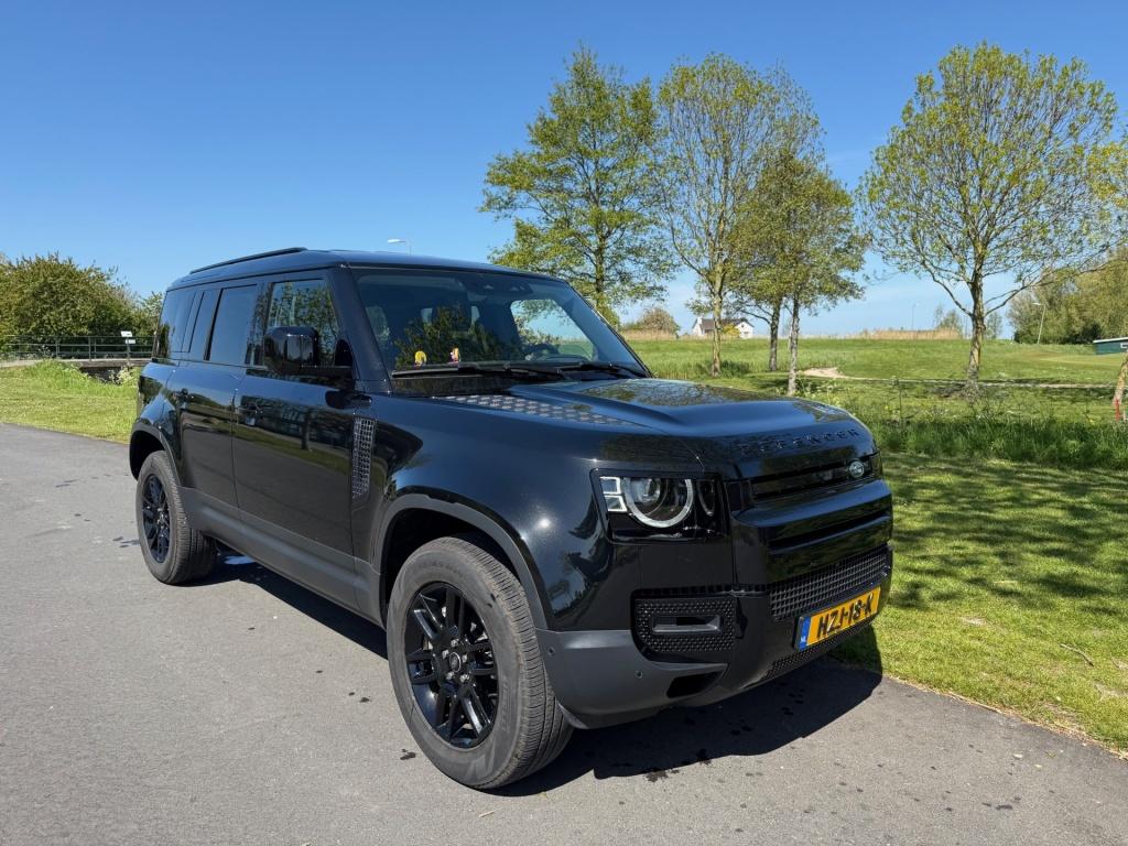 Land Rover Defender 110 2.0 P300e 110 garantie t/m 05-2030, Automaat, Gebruikt, 15 kWh, 3000 kg