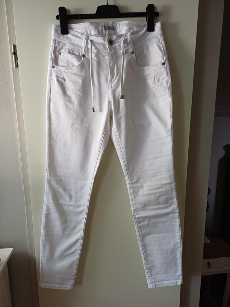 Te koop als nieuw broek van Red Button wit maat 38, Ophalen of Verzenden, Nieuw, Wit, W30 - W32 (confectie 38/40)