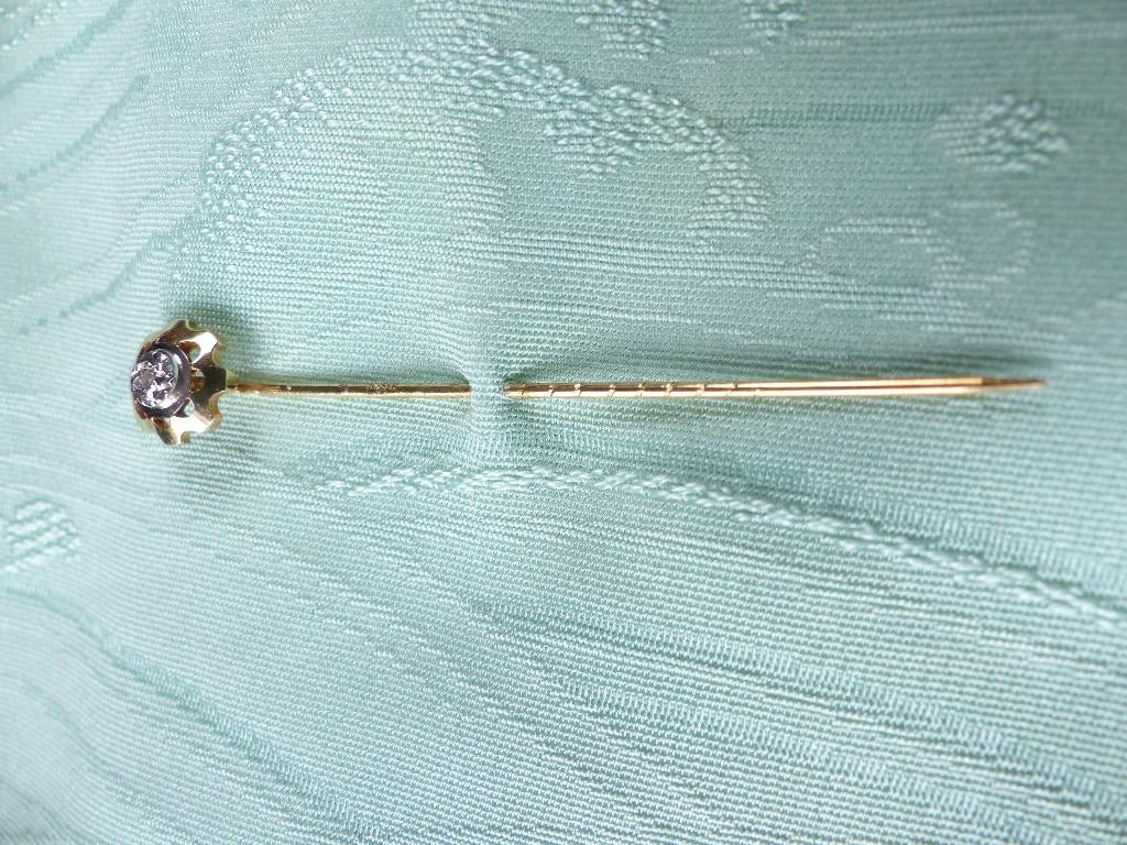 Mooie Oude 14 Kt Gouden Dasspeld met een glinsterende zirkon, Antiek en Kunst, Verzenden, Goud