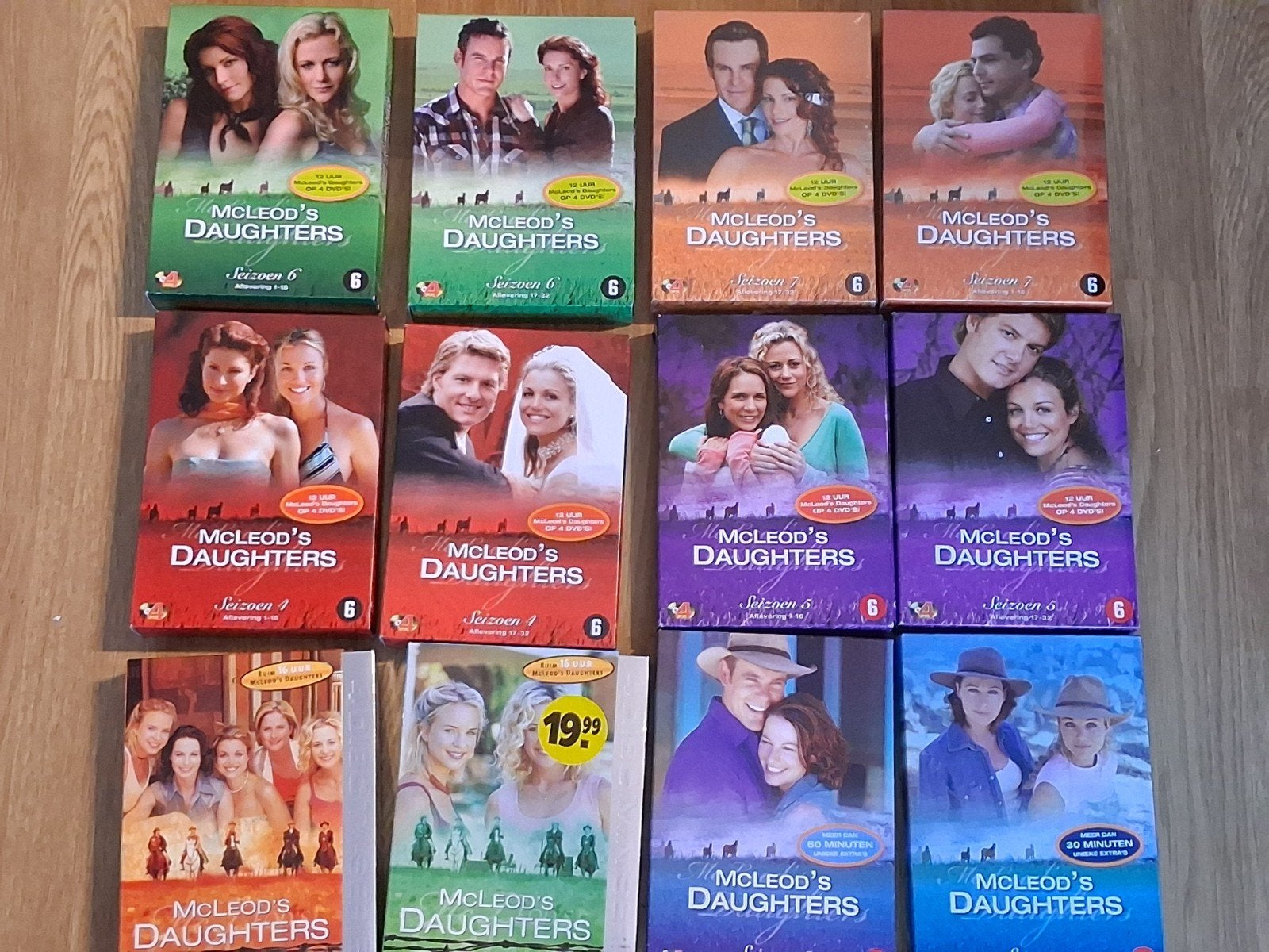 Mcleod's Daughters - SEIZOEN 1 T/M 7. EN DE FILM HOE HET BEG, Cd's en Dvd's, Dvd's | Tv en Series, Ophalen of Verzenden, Zo goed als nieuw