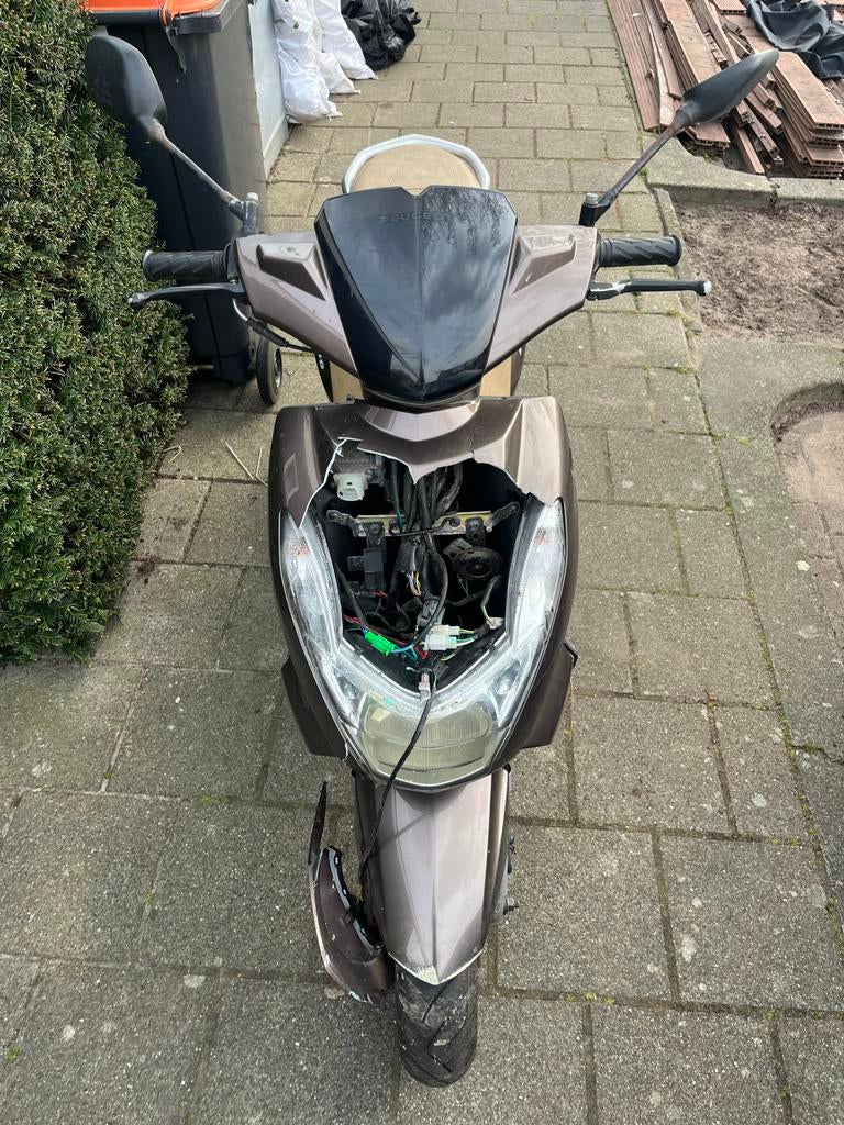 Peugeot Kisbee 2018 kapot, Ophalen, Gebruikt, Overige typen, Peugeot