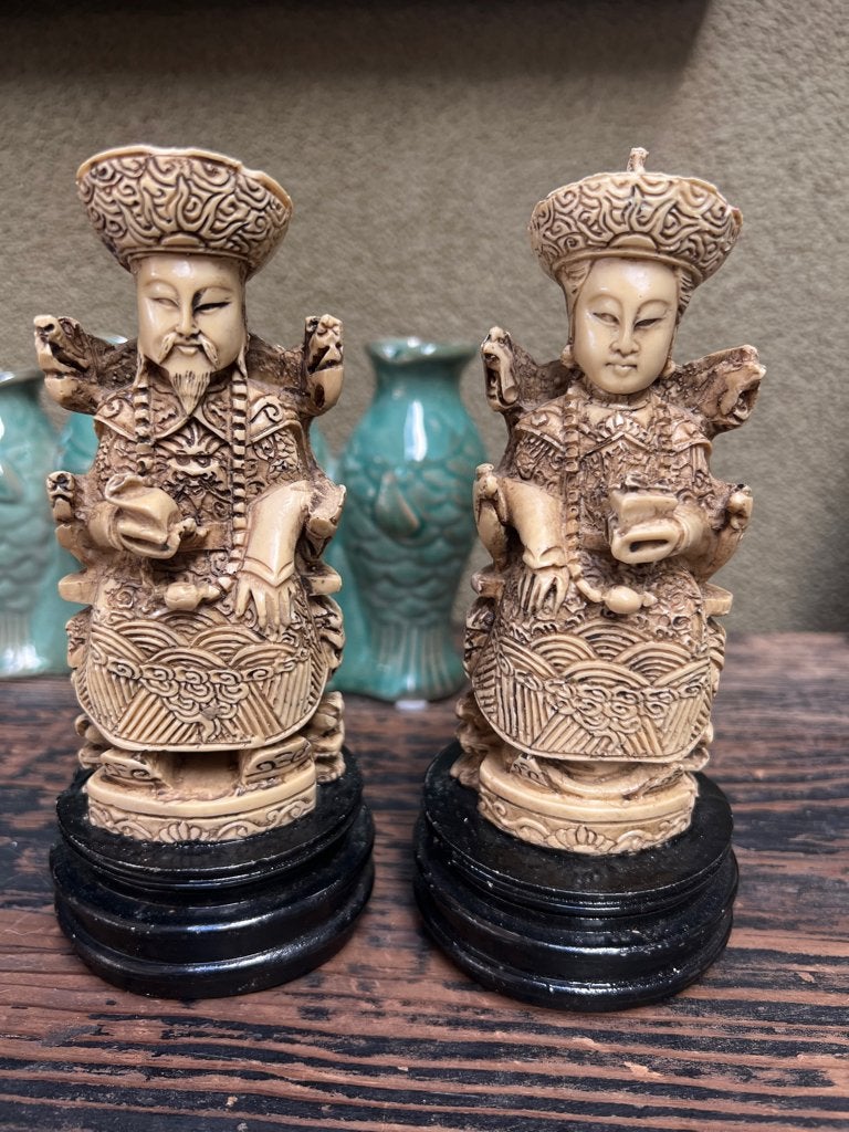 Chinese keizer keizerin resin beelden vintage chinees 15,5cm, Ophalen of Verzenden, Gebruikt, Mens