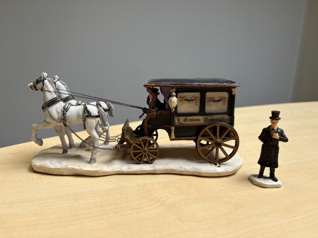Lemax Undertaker's Carriage, Ophalen