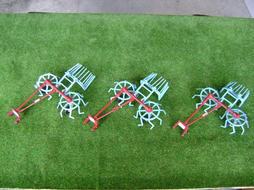 Lely Gemini schudder/hark van Britains nr. 9541, Ophalen of Verzenden, Zo goed als nieuw, Tractor of Landbouw, Britains