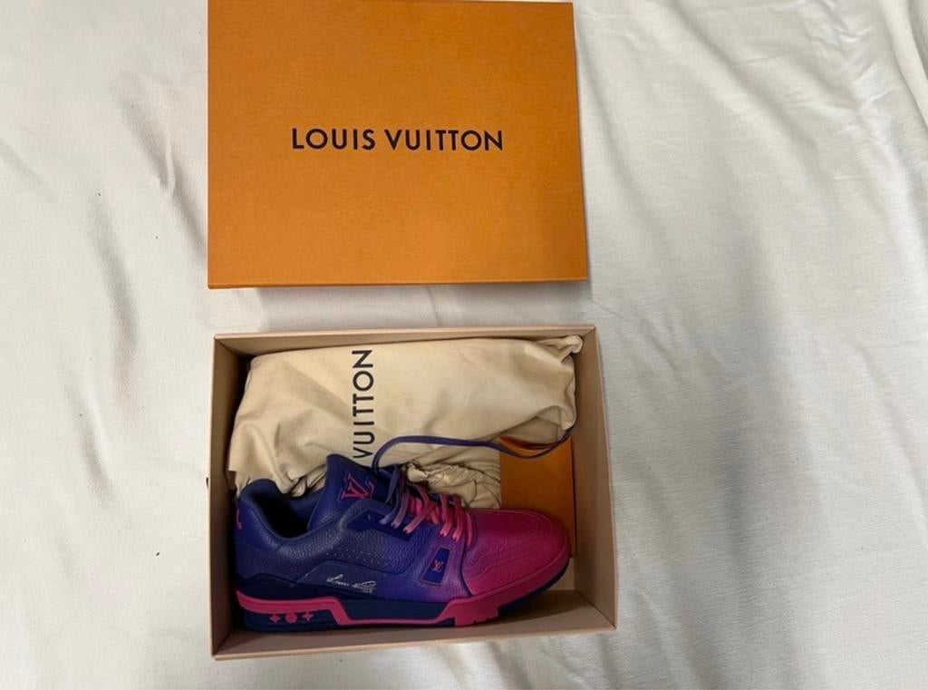 Louis Vuitton Trainer Sneakers - Paars/Roze Gradiënt, Kleding | Heren, Schoenen, Zo goed als nieuw, Sneakers of Gympen, Overige kleuren
