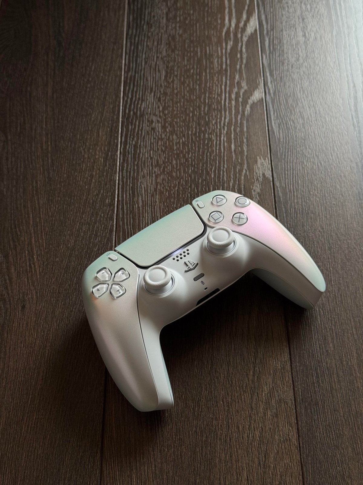 PS5 Dualsense controller chroma pearl, Spelcomputers en Games, Ophalen of Verzenden, Zo goed als nieuw