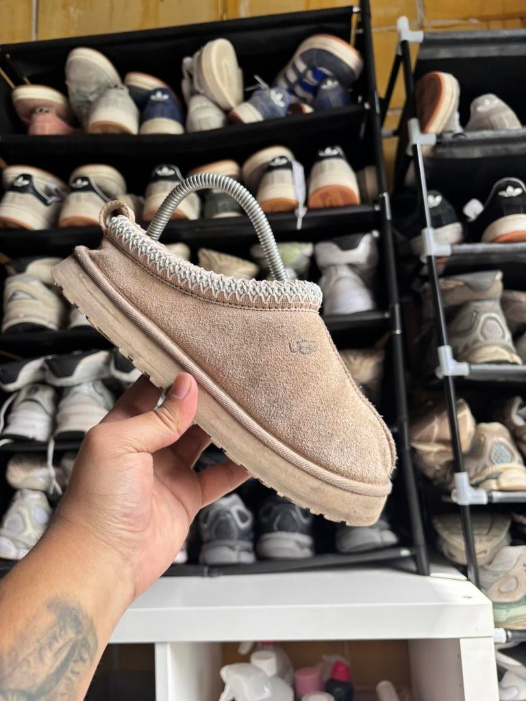 UGG Tazz II Slipper Chestnut 37, Kleding | Dames, Schoenen, Ophalen of Verzenden, Zo goed als nieuw, Sneakers of Gympen