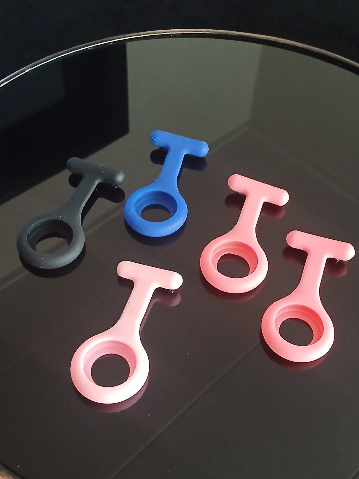 Siliconen verpleegster horloge houders - Diverse kleuren, Overige materialen, 4 tot 7 cm, Overige kleuren, Nieuw