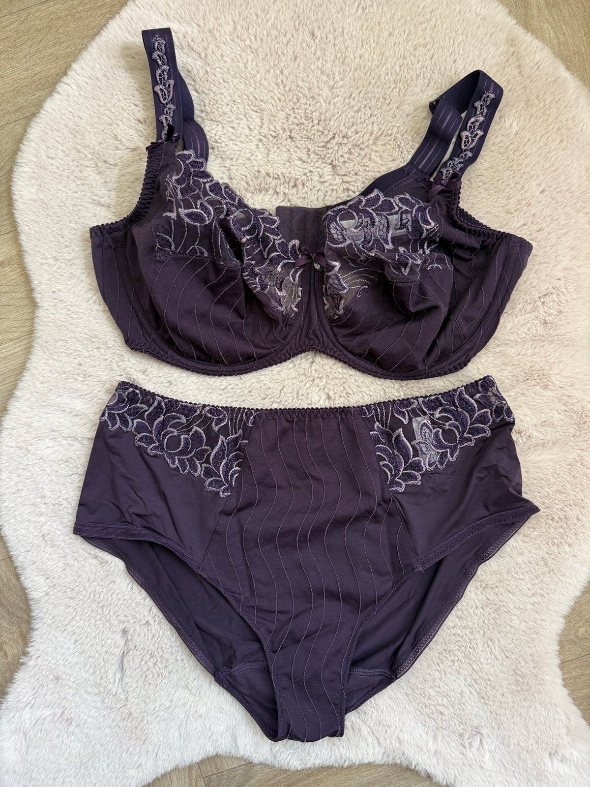 Prima donna deaville set, nieuw zonder kaartjes, Kleding | Dames, Ondergoed en Lingerie, Ophalen of Verzenden, Paars, BH