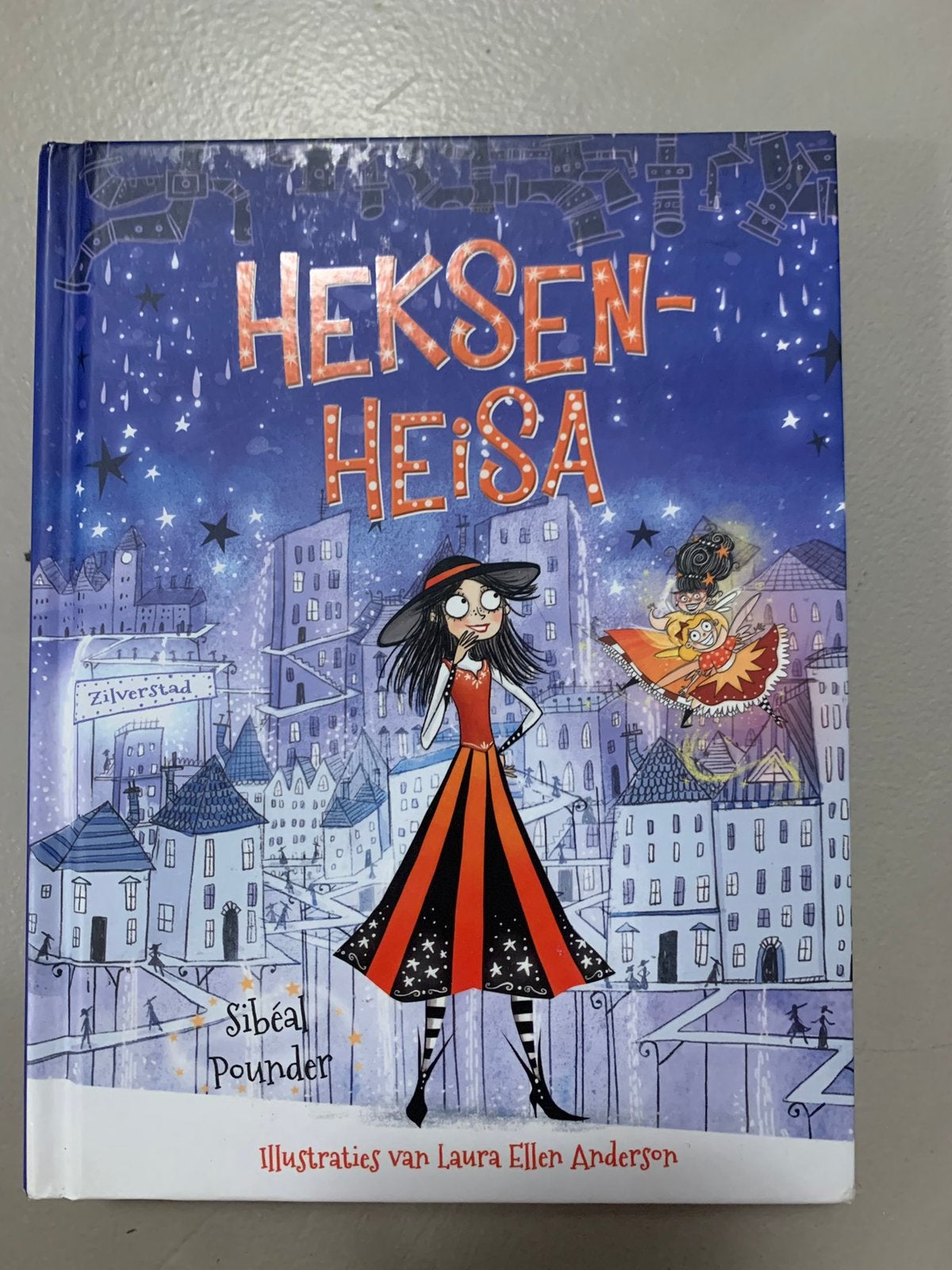 Heksen Heisa, Verzenden, Zo goed als nieuw, Fictie