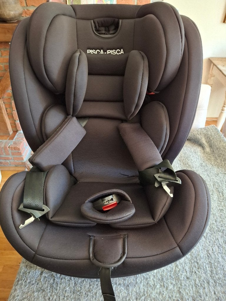 PISCA autostoel, draaibaar, zwart, 15 t/m 36 kg, Verstelbare rugleuning, Zo goed als nieuw, Isofix