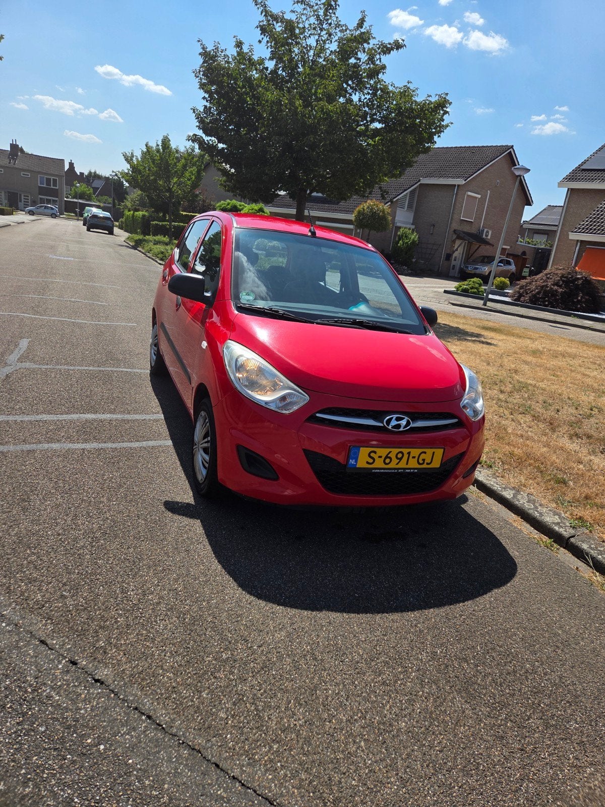 Hyundai i10 1.1 I 5DR 2013 Rood, Auto's, Hyundai, i10, Benzine, Hatchback, Handgeschakeld, Geïmporteerd, Rood, Voorwielaandrijving