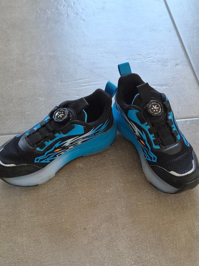 Rolschoenen, Ophalen of Verzenden, Zo goed als nieuw, Kinderen