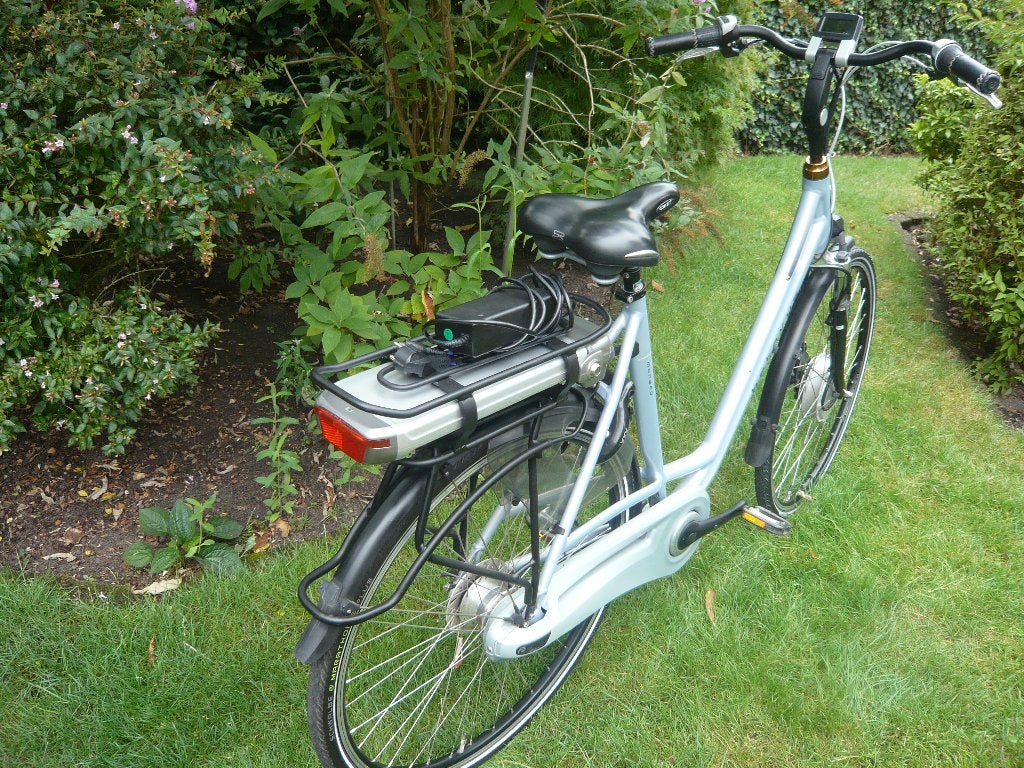 Mooie aluminium 28"-57 cm BATAVUS MONACO 36v E BIKE, 55 tot 59 cm, Ophalen, Batavus