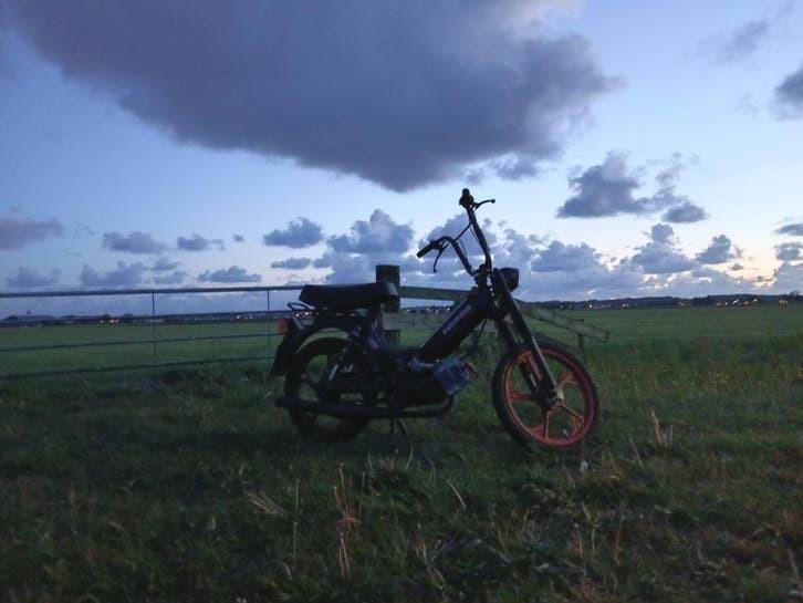 Tomos 65cc – gereviseerd blok – veel nieuwe onderdelen, Fietsen en Brommers, Brommers | Tomos, Ophalen, 65 cc, Zo goed als nieuw