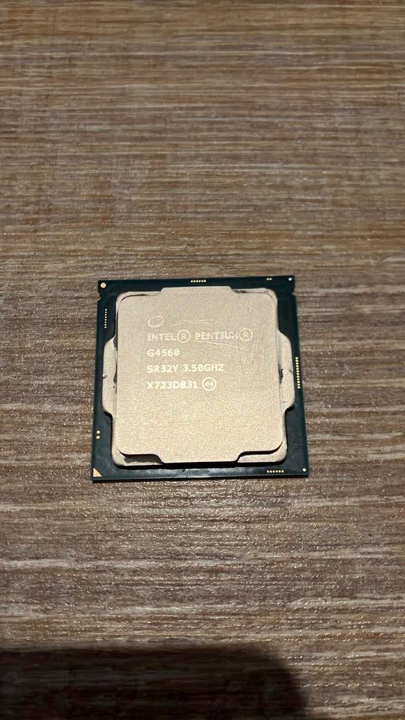 Intel: Pentium G4560 Processor, Computers en Software, Processors, Ophalen, Gebruikt, 2-core, 3 tot 4 Ghz
