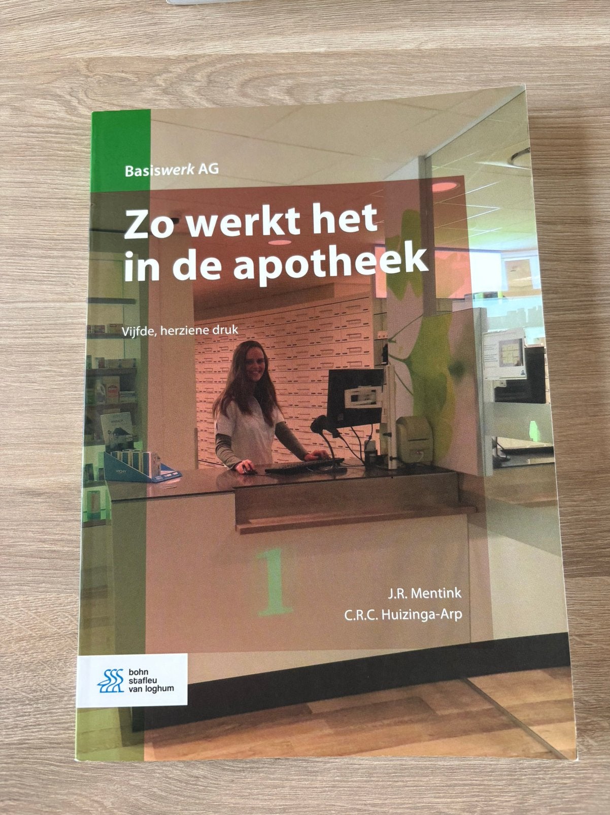 Zo werkt het in de apotheek studieboek, Boeken, Studieboeken en Cursussen, Ophalen of Verzenden, Beta, Zo goed als nieuw, MBO