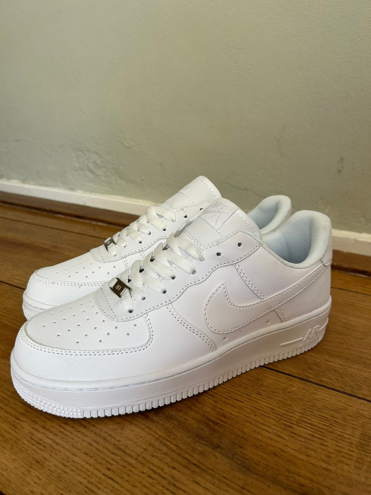 Nike Air Force 1 Wit – Topstaat – Maat 42, Kleding | Heren, Wit, Ophalen of Verzenden, Sneakers of Gympen, Zo goed als nieuw