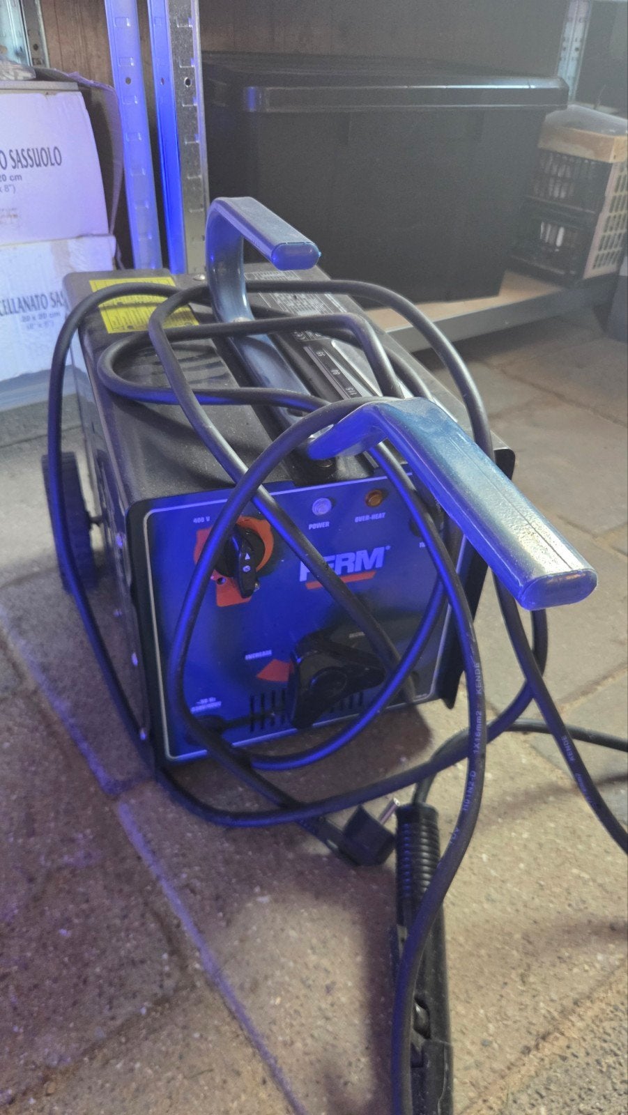 Lasapparaat Ferm met laskap, Ophalen, Gebruikt, Minder dan 150 ampère, Elektroden