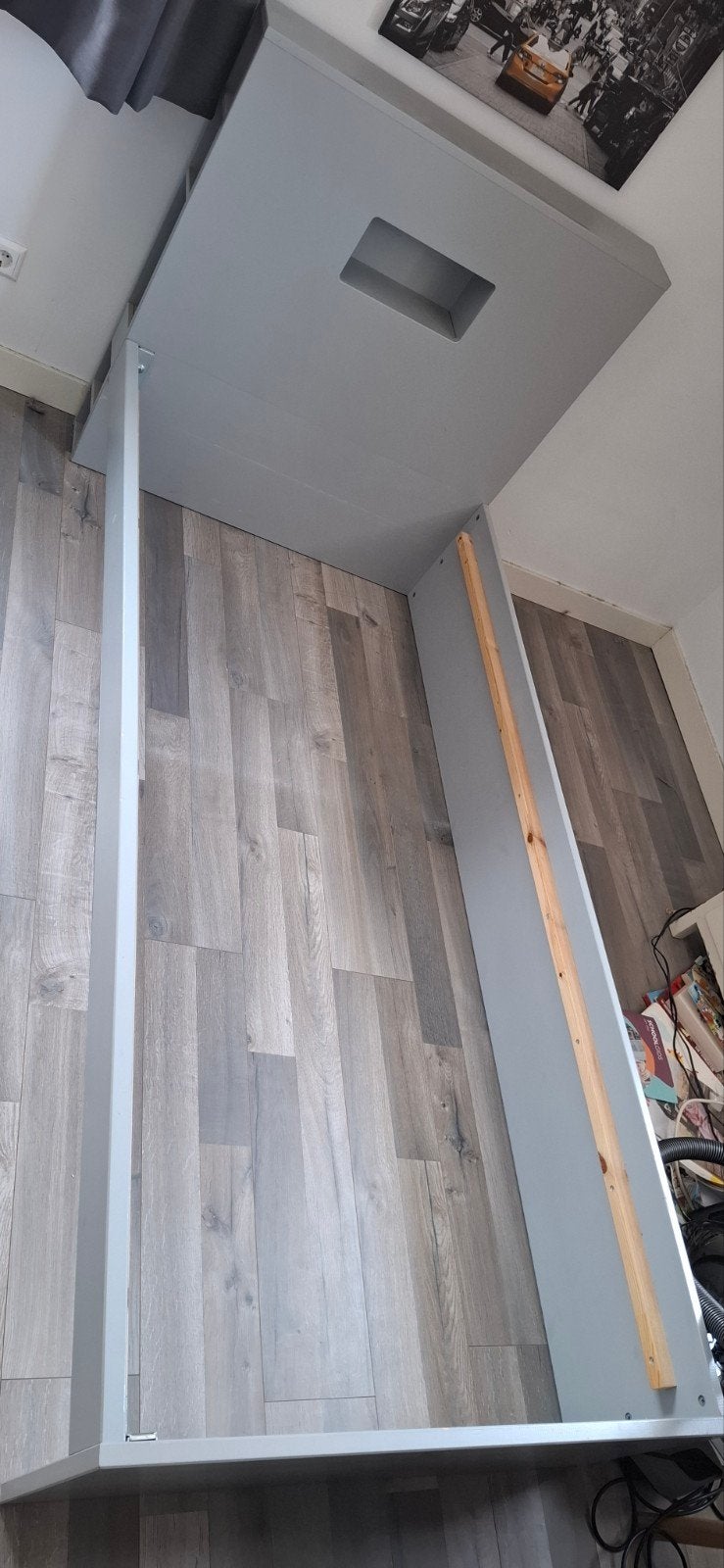 Houten grijs 1 persoonsbed 90x200 gratis, Huis en Inrichting, Slaapkamer | Bedden, Ophalen, Gebruikt, 90 cm, Eenpersoons