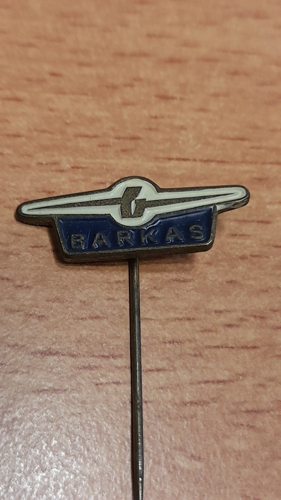 Vintage Barkas Speldje - Zeldzaam Verzamelobject, Verzamelen, Verzenden, Gebruikt, Auto's