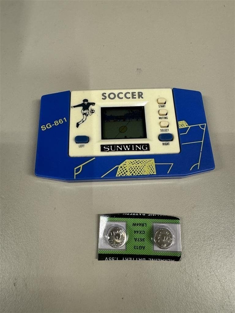 Draagbare lcd-game Sunwing Soccer - sgr-861, Spelcomputers en Games, Ophalen of Verzenden, Zo goed als nieuw
