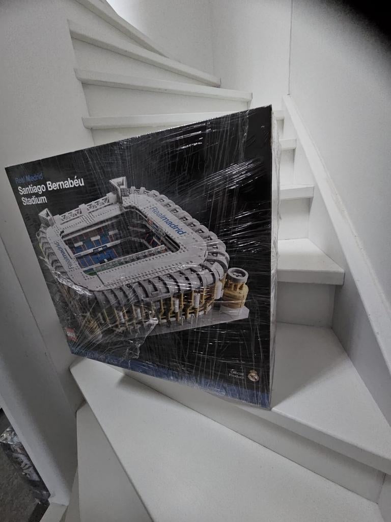 Lego 10299 nieuw bernabeu, Ophalen of Verzenden, Nieuw