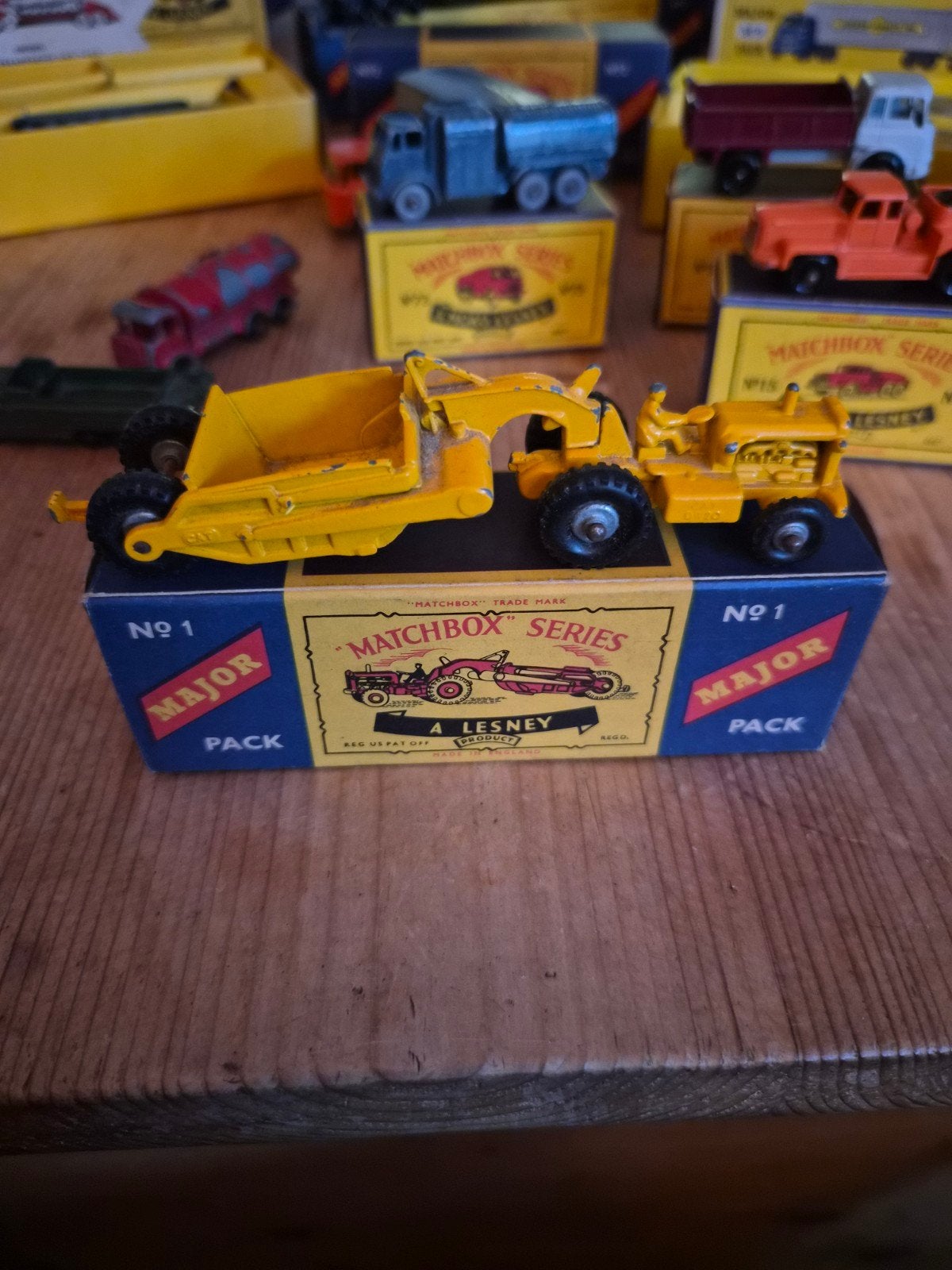 Matchbox series nr m1 caterpillar earth mover, Ophalen of Verzenden, Gebruikt, Auto, Matchbox