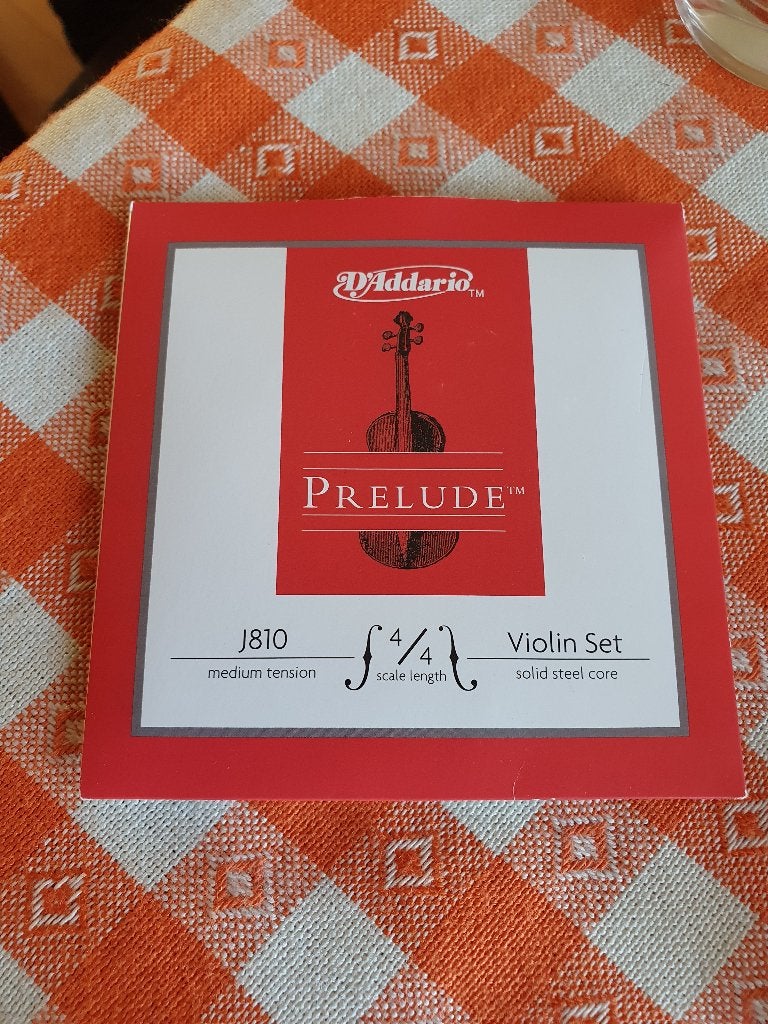 D'addario prelude violin set, Muziek en Instrumenten, Strijkinstrumenten | Violen en Altviolen, Ophalen of Verzenden, Nieuw, 4/4-viool