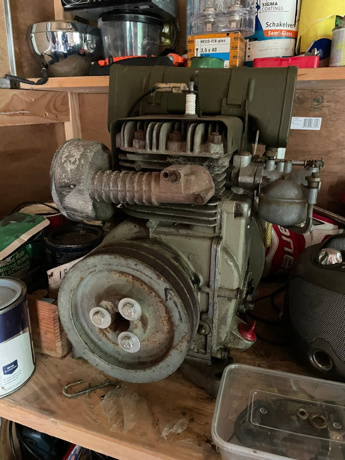 Bernard stationair motor, rond 1940, Ophalen, Gebruikt, Benzinemotor, Minder dan 1400 rpm