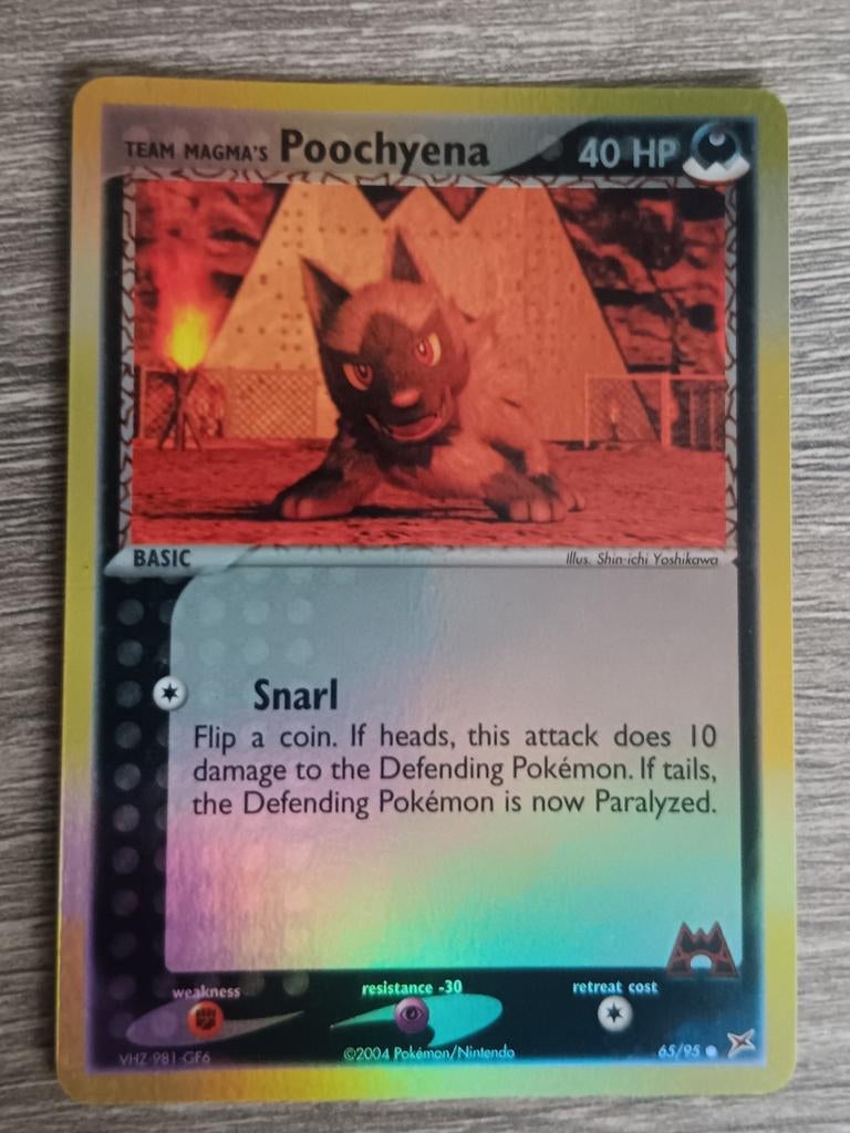 Team Magma's Poochyena rev. holo EX Team Magma vs Team Aqua, Ophalen of Verzenden, Zo goed als nieuw