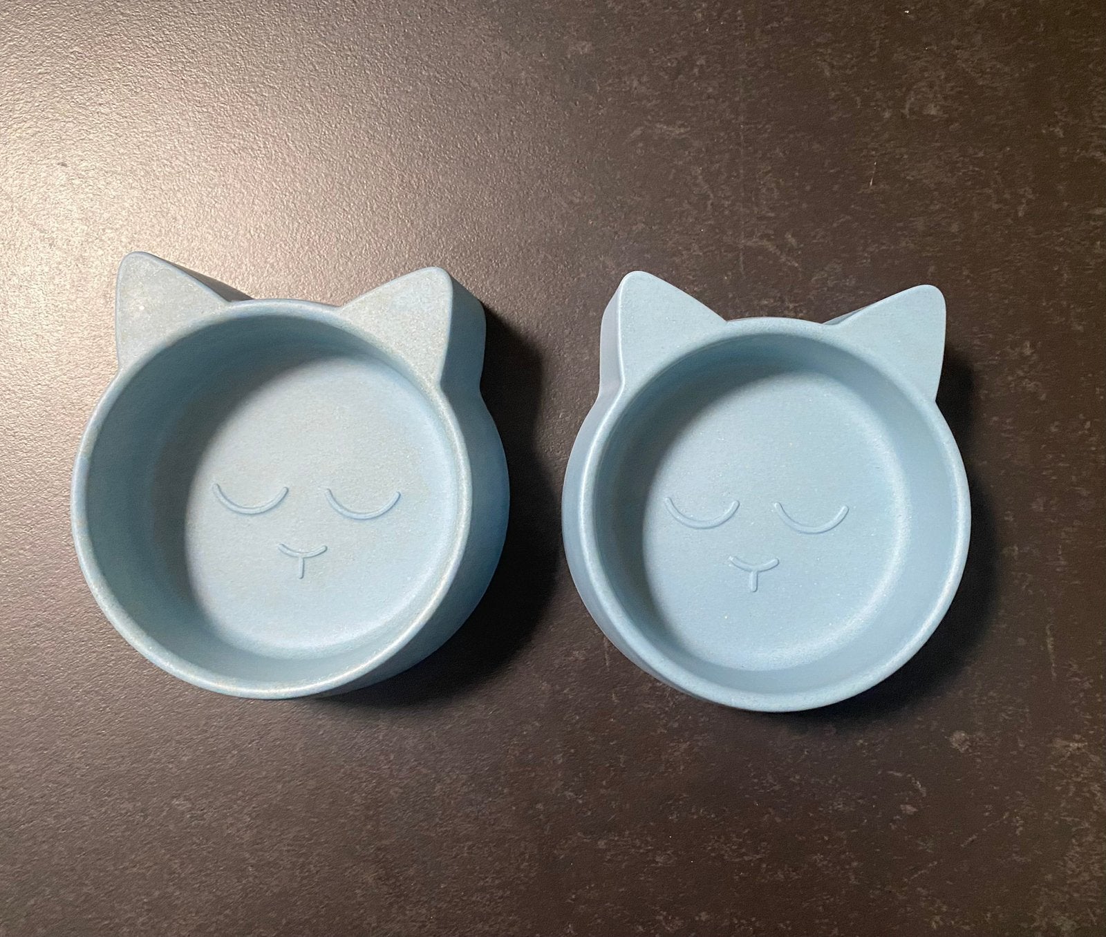 2 Kattenvoer/drinkbakjes van bamboo., Ophalen of Verzenden, Zo goed als nieuw