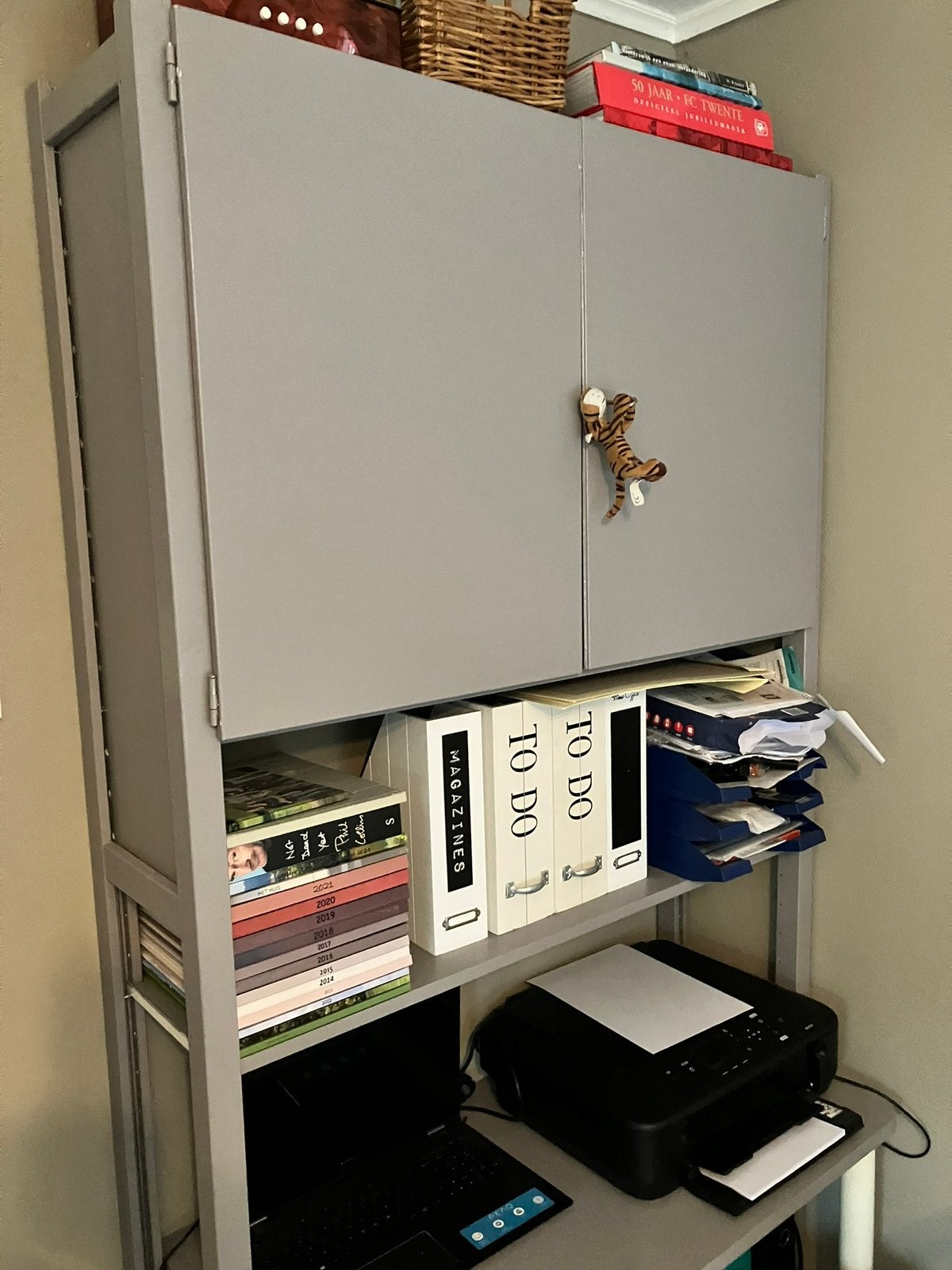 Lundia kast met opbergruimte en werkblad., Ophalen, Gebruikt
