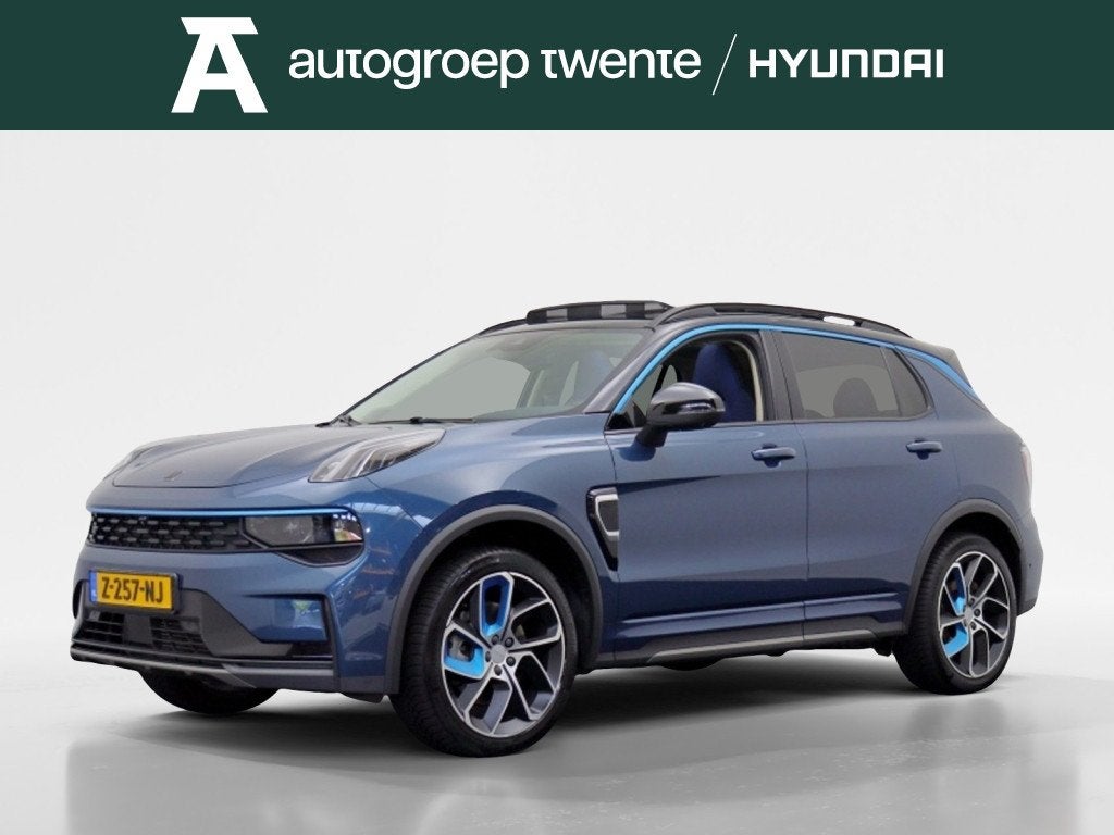 Lynk & Co 01 1.5 | Panoramadak | Trekhaak | All-seasonbanden, Automaat, Stof, Blauw, 120 €/maand