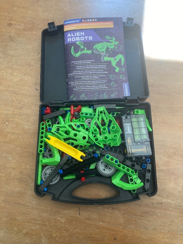 Alien robots bouw set., Kinderen en Baby's, Speelgoed | Educatief en Creatief, Ophalen of Verzenden, Zo goed als nieuw, Bouwen