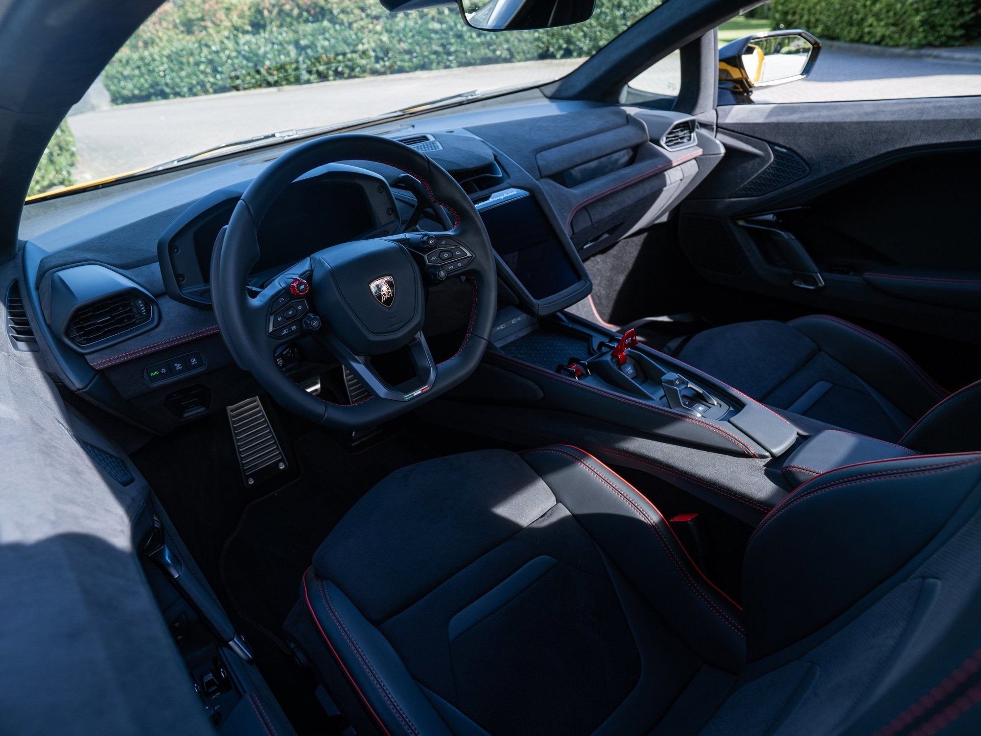 Lamborghini Temerario 4.0 V8 Twin-Turbo Hybrid | 920 pk | Gi, Auto's, Automaat, Gebruikt, 800 pk, 1823 kg