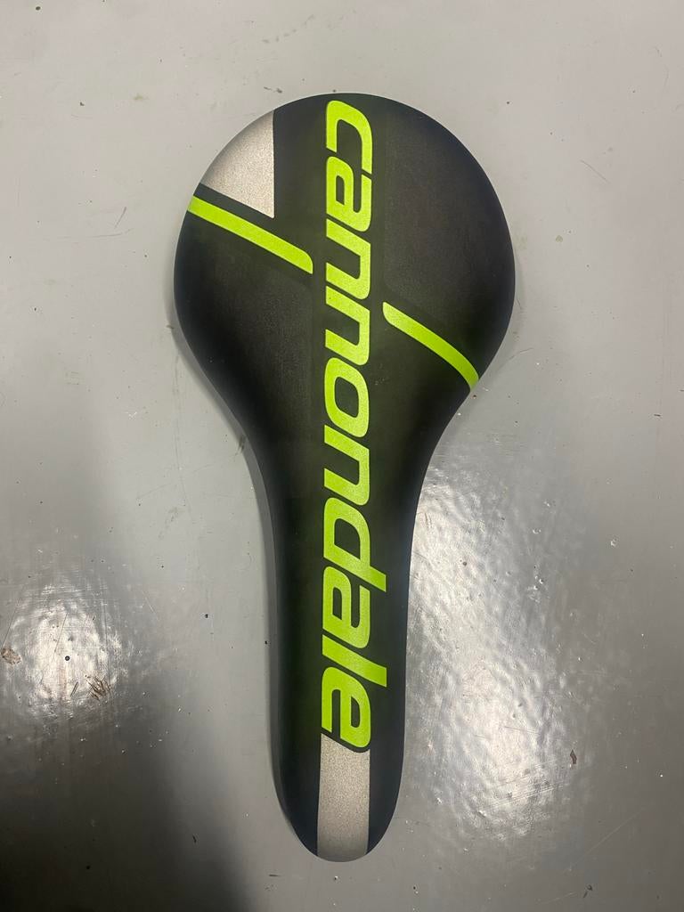 Cannondale fietszadel - Zo goed als nieuw, Fietsen en Brommers, Fietsonderdelen, Kunststof, Ophalen of Verzenden, Zo goed als nieuw